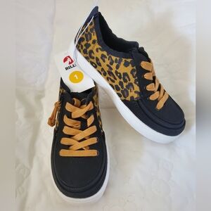 🔥3/$35 Billy Kids Unisex Cognac Low Top Shoes Size 1